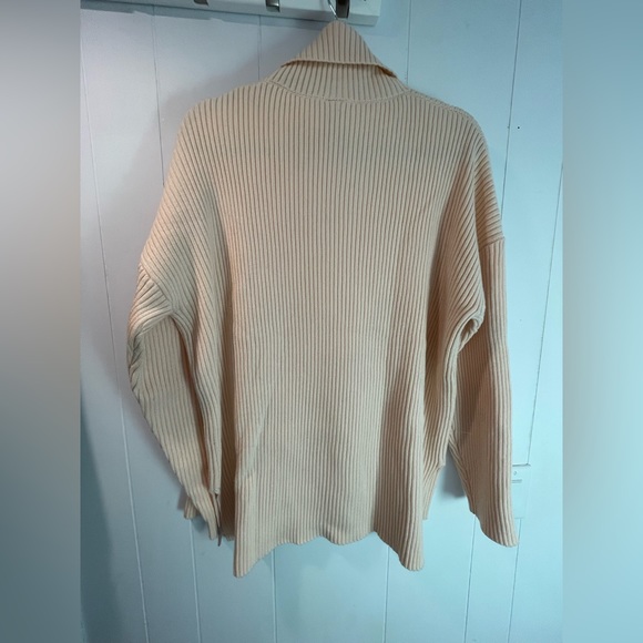 Friday FWD Women's Tech Wool Turtleneck Sweater - Picture 6 of 11